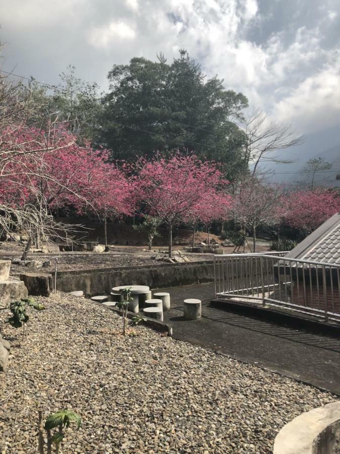 Dongguang Zhixing Homestay Yuchi Exterior foto